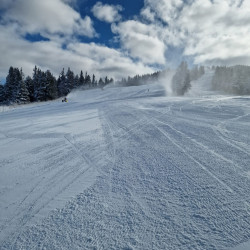 Урок по ски за 2 часа за двама в Боровец