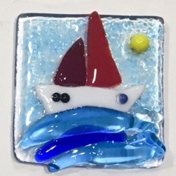 Творете в добра компания със „Стъкло и вино за трима"