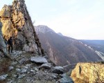 Вино, хубава храна и спираща дъха гледка „На пъпа на света за двама“ от Makaroon Вино, хубава храна и спираща дъха гледка „На пъпа на света за двама“ от Makaroon