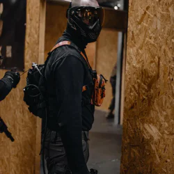 Готови за епична битка с Airsoft дуел 1 в 1 за двама в Пловдив 