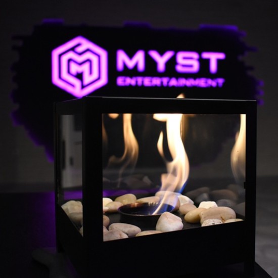 Потопете се в един свят на мистерии с Ескейп стая Тайната на Криптос от Makaroon