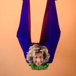 Индивидуална аеро йога практика за един човек край Варна