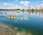 Впуснете се в едно незабравимо водно приключение с еднодневен Каяк тур по избор за един човек от Makaroon Впуснете се в едно незабравимо водно приключение с еднодневен Каяк тур по избор за един човек от Makaroon