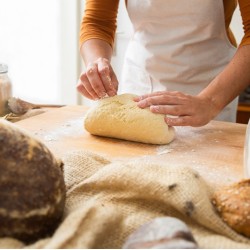 В ритъма на тийн света с Месетерапия за момичета с творчество, споделяне и аромат на топъл хляб - за две момичета В ритъма на тийн света с Месетерапия за момичета с творчество, споделяне и аромат на топъл хляб - за две момичета