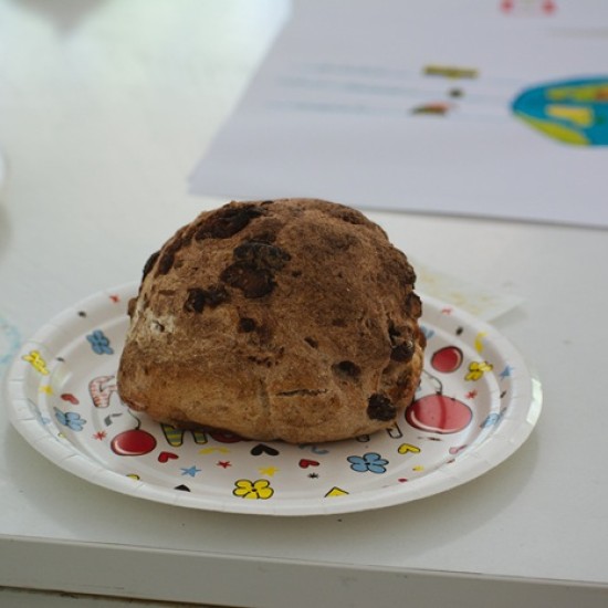 Игри, забавления и творчество с брашно с Месетерапия за деца от Makaroon Игри, забавления и творчество с брашно с Месетерапия за деца от Makaroon