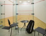 Направете нещо ново и вълнуващо с Индивидуален скуош урок в Double Yellow Squash Club от Makaroon Направете нещо ново и вълнуващо с Индивидуален скуош урок в Double Yellow Squash Club от Makaroon