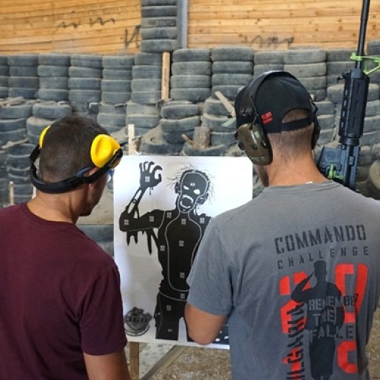 Стрелба и забавление със специално Стрелково преживяване за един или двама край Пловдив от Makaroon