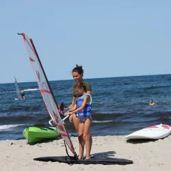 Индивидуален урок по уиндсърф, хавайски сърф, SUP или каяк за деца от Сърф училище Нестинарка, гр. Царево