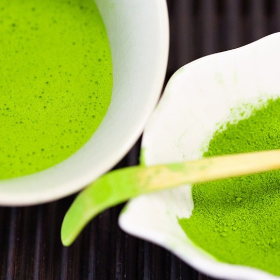 Опознайте сърцето на Япония с Дегустация на емблематичния японски чай матча в ТеаТоріа от Makaroon Опознайте сърцето на Япония с Дегустация на емблематичния японски чай матча в ТеаТоріа от Makaroon