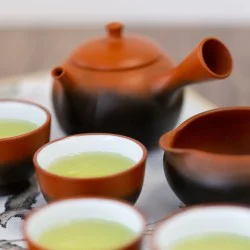 Чаена утопия - Дегустация на 5 вида японски чай за двама в ТеаТоріа Чаена утопия - Дегустация на 5 вида японски чай за двама в ТеаТоріа