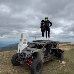 Диви и Кални: Разходка в сърцето на Осогово с Возене на УТВ за един човек - 50 км преход