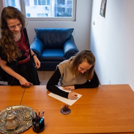 Потопете се в арабската култура и открийте един цял нов свят с Уъркшоп по арабски език от Makaroon